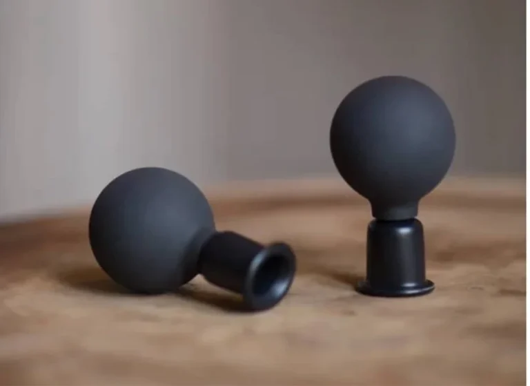 HUDPLEIE-ANSIKTSBEHANDLINGER